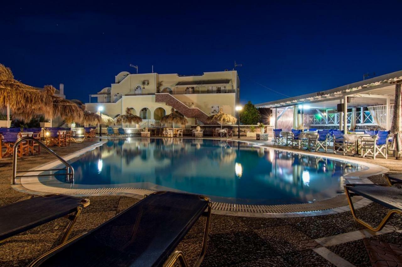 Sea Side Perivolos Hotel Exterior photo