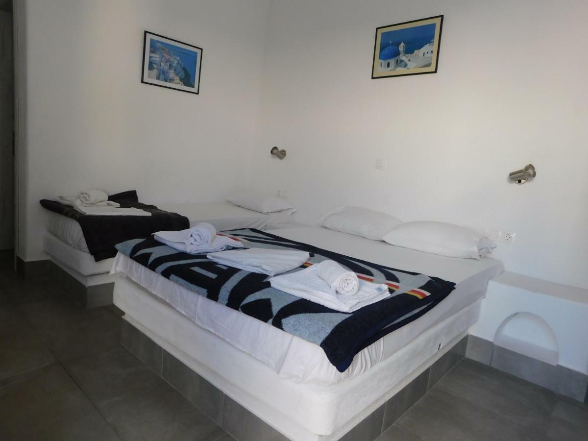 Sea Side Perivolos Hotel Exterior photo